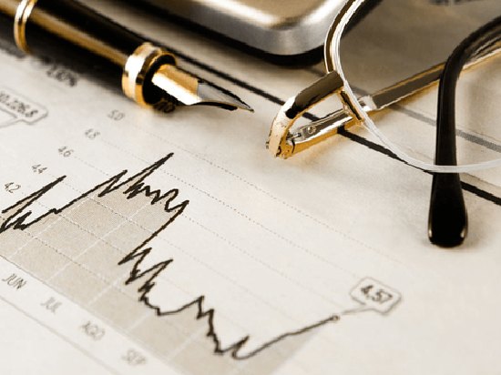 BTC 破 8 万引爆逼空：三大加密股成重灾区